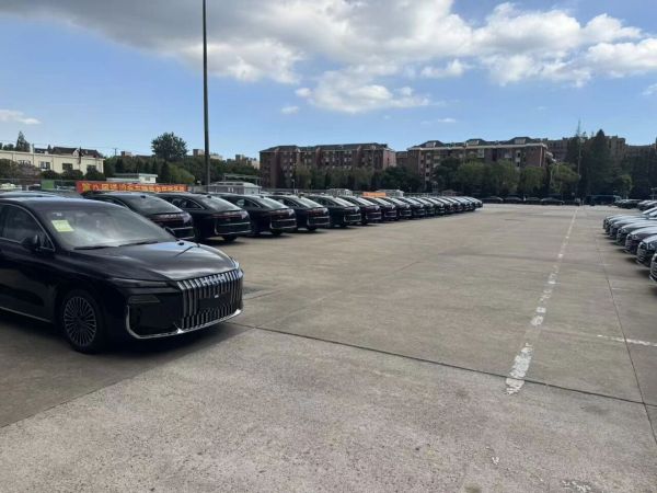 閔行區(qū)首個(gè)小微型客車租賃備案正式落地，雙渠道辦理便企惠民